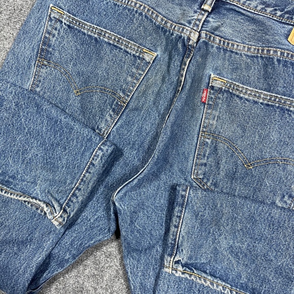 Levis 501 Denim Jeans Mens 36x29 Blue Mid Wash Button Fly Straight 0955 - Picture 10 of 11